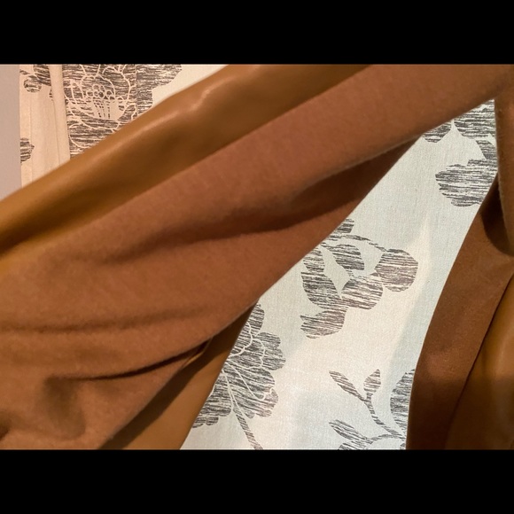 Liz Claiborne Jacket - Picture 3 of 4